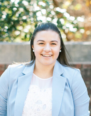 Headshot of Emily Arnold